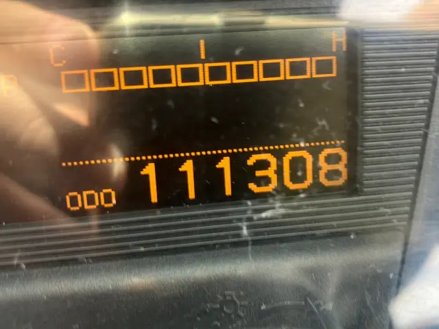 UD コンドル TKG-MK38L(2WD)の写真19