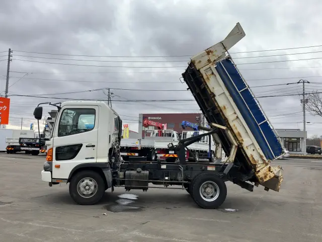 日野 レンジャー TKG-FC9JCAP(2WD)の写真5