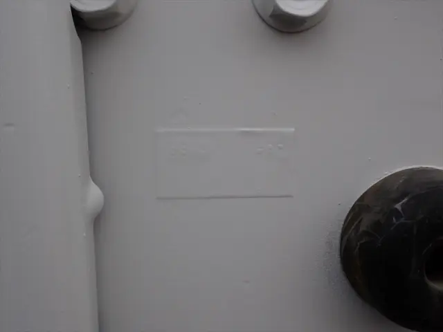 いすゞ エルフ 2RG-NMR88AR(2WD)の写真15