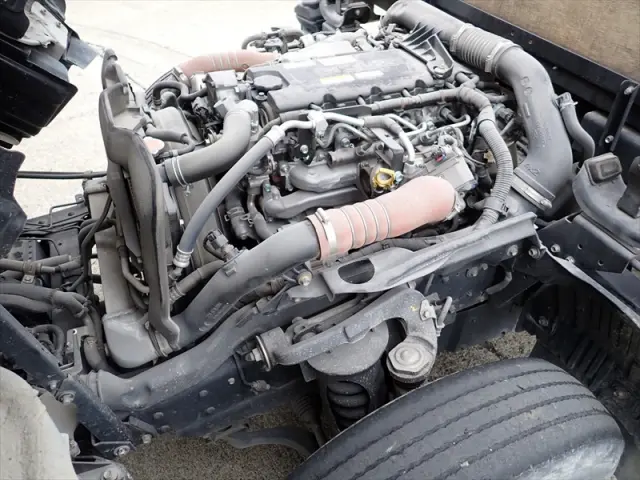 いすゞ エルフ 2RG-NMR88AR(2WD)の写真25