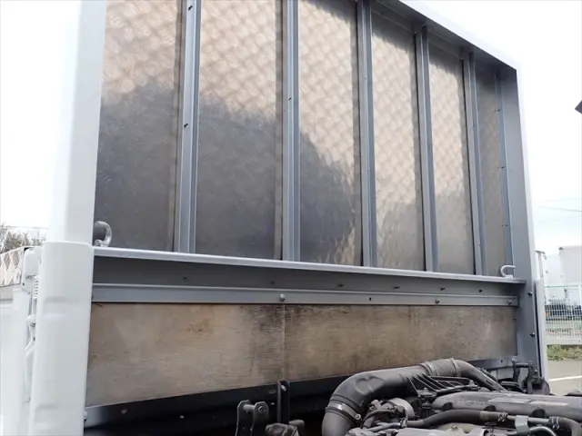 いすゞ エルフ 2RG-NMR88AR(2WD)の写真29