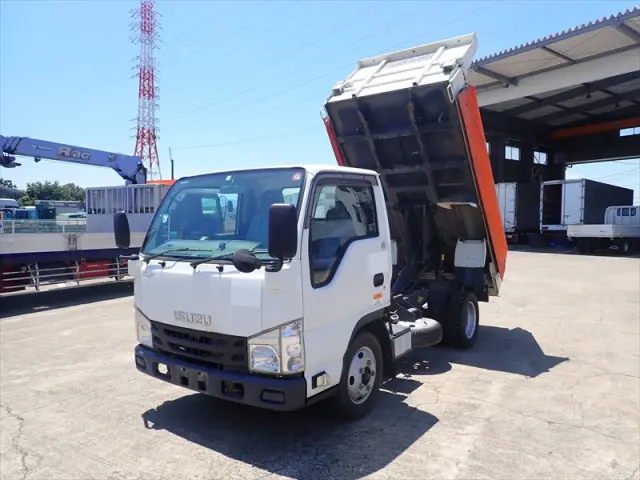 いすゞ エルフ TPG-NKR85AN(2WD)の写真6