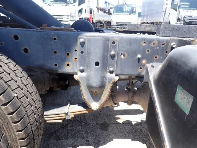 いすゞ エルフ TPG-NKR85AN(2WD)の写真14