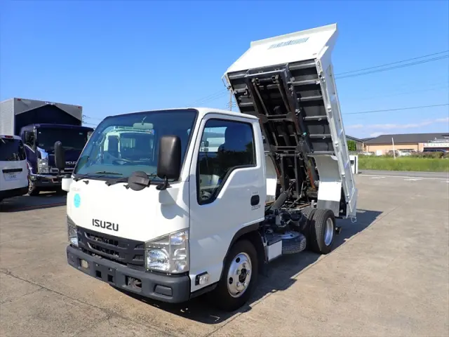 いすゞ エルフ TPG-NKR85AN(2WD)の写真6