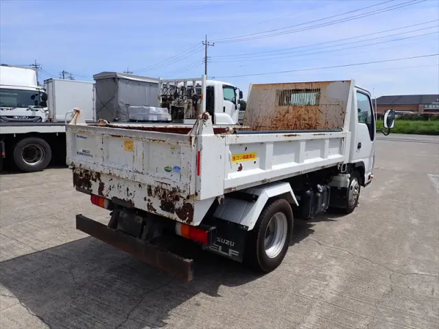 いすゞ エルフ TPG-NKR85AN(2WD)の写真10