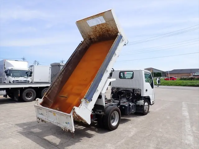 いすゞ エルフ TPG-NKR85AN(2WD)の写真14