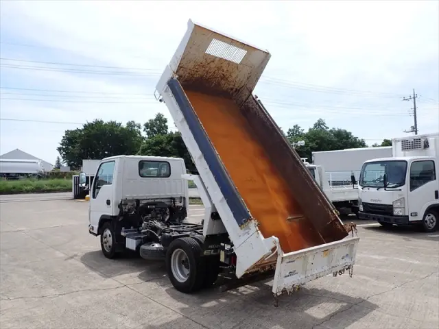 いすゞ エルフ TPG-NKR85AN(2WD)の写真16