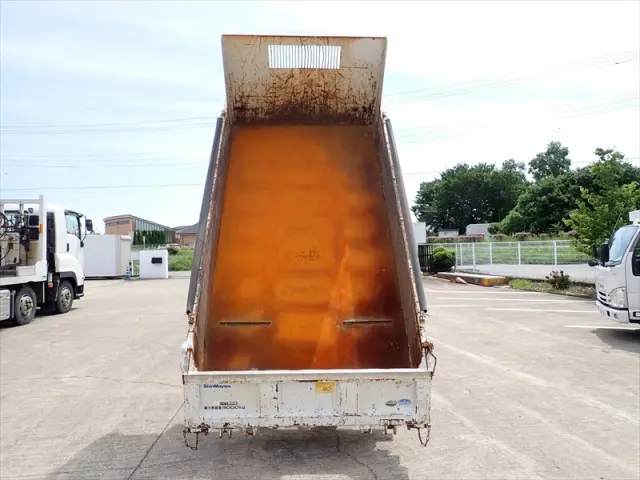 いすゞ エルフ TPG-NKR85AN(2WD)の写真17