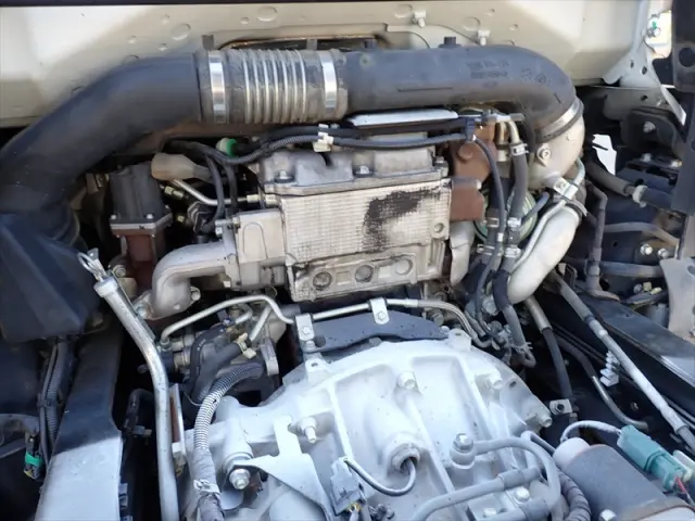 いすゞ エルフ TPG-NKR85AN(2WD)の写真22