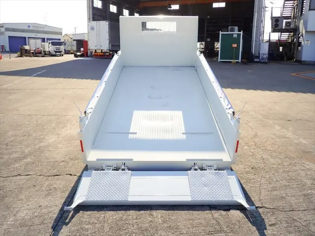 いすゞ エルフ TPG-NKR85AN(2WD)の写真28