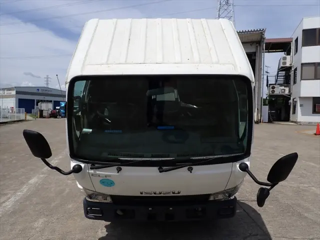 いすゞ エルフ TPG-NKR85AN(2WD)の写真42