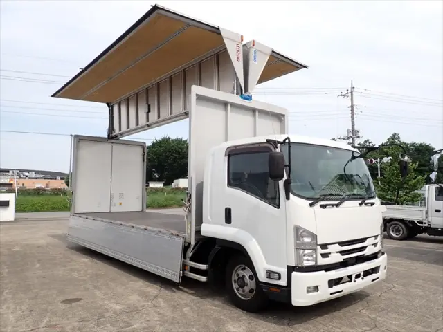 いすゞ フォワード 2RG-FRR90T2(2WD)の写真9