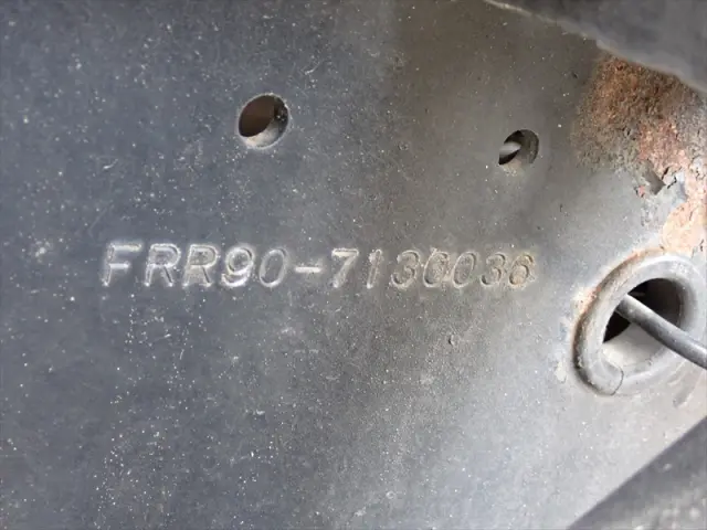 いすゞ フォワード 2RG-FRR90T2(2WD)の写真31