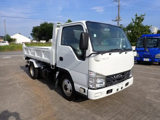 いすゞ エルフ TPG-NKR85AN(2WD)の写真10