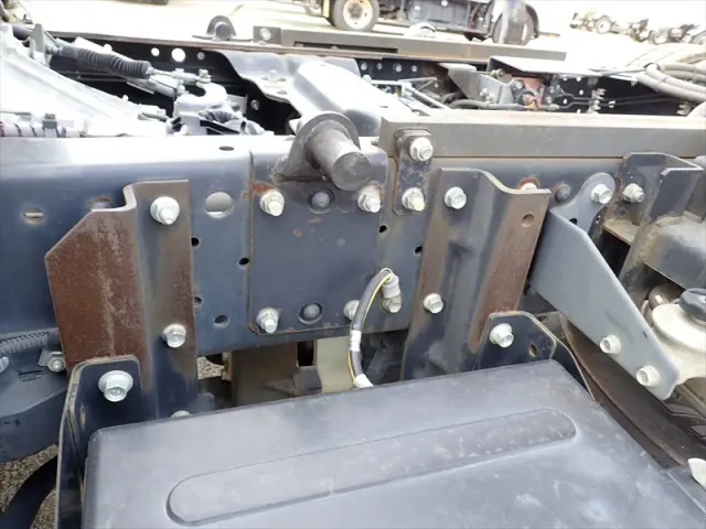 いすゞ エルフ TPG-NKR85AN(2WD)の写真20