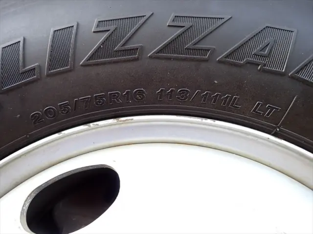 いすゞ エルフ TPG-NKR85AN(2WD)の写真49