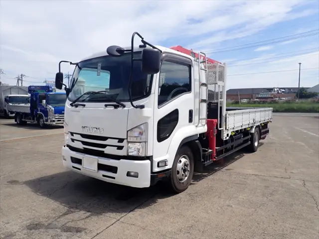 いすゞ フォワード TKG-FRR90S2(2WD)の写真2