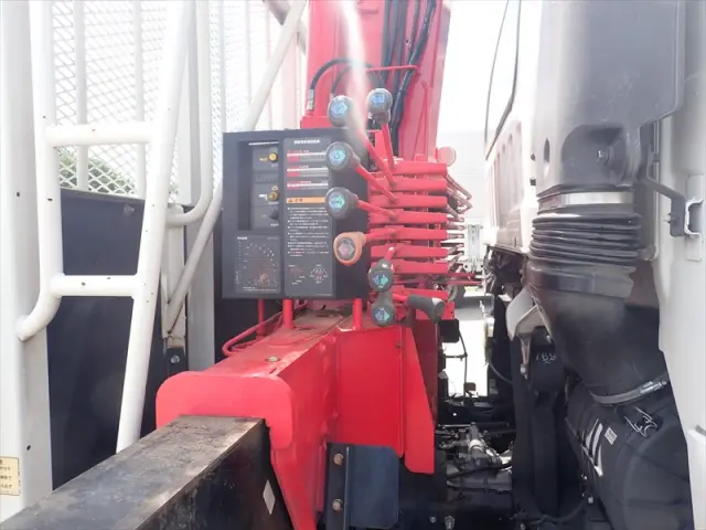 いすゞ フォワード TKG-FRR90S2(2WD)の写真17