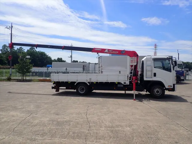 いすゞ フォワード TKG-FRR90S2(2WD)の写真18