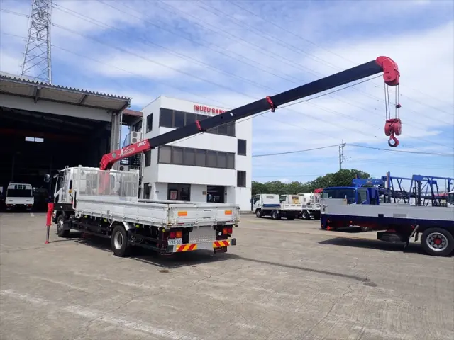 いすゞ フォワード TKG-FRR90S2(2WD)の写真19