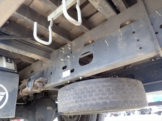 いすゞ フォワード TKG-FRR90S2(2WD)の写真25