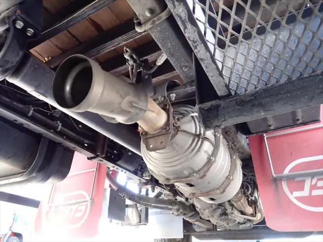 いすゞ フォワード TKG-FRR90S2(2WD)の写真29