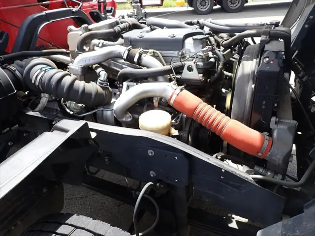 いすゞ フォワード TKG-FRR90S2(2WD)の写真42