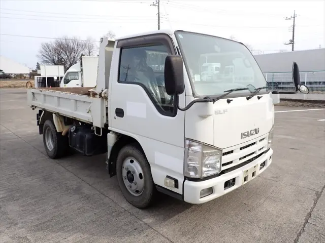 いすゞ エルフ TKG-NJR85AD(2WD)の写真3