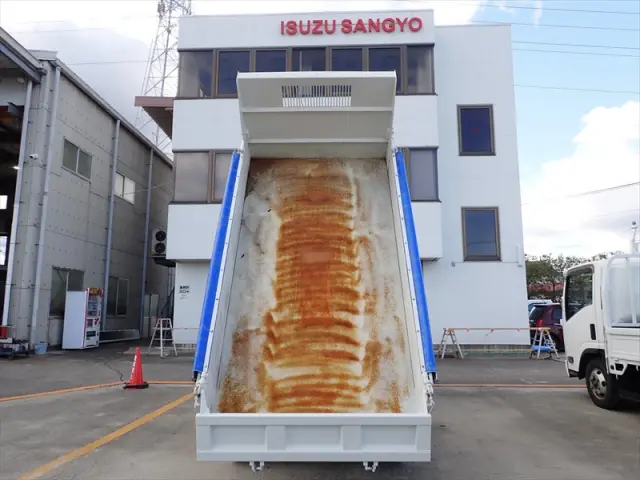 いすゞ エルフ TKG-NJR85AD(2WD)の写真10