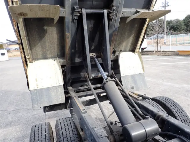 いすゞ エルフ TKG-NJR85AD(2WD)の写真16