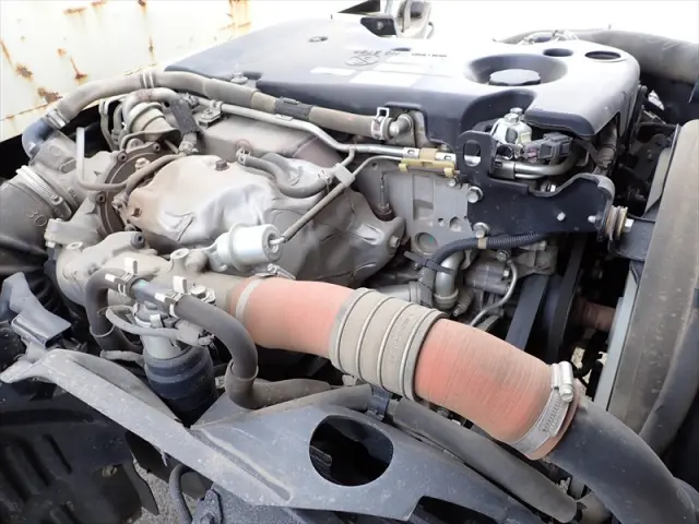 いすゞ エルフ TKG-NJR85AD(2WD)の写真33