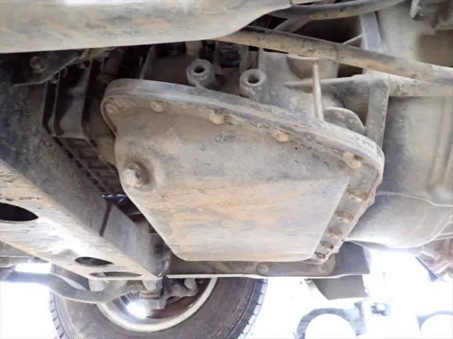 いすゞ エルフ TKG-NJR85AD(2WD)の写真37