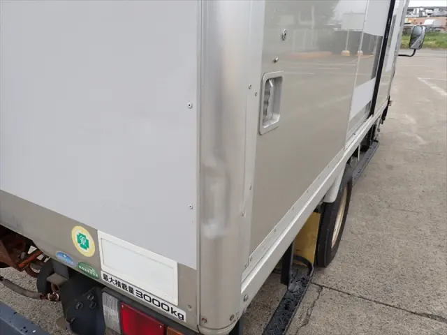 いすゞ エルフ TKG-NMR85Nの写真6