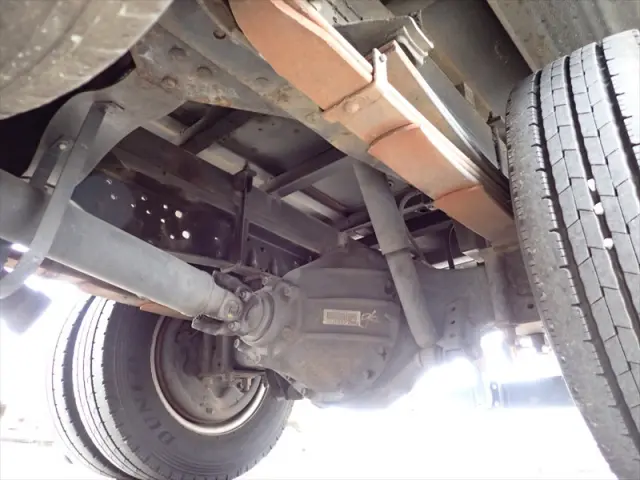 いすゞ エルフ TKG-NMR85Nの写真11