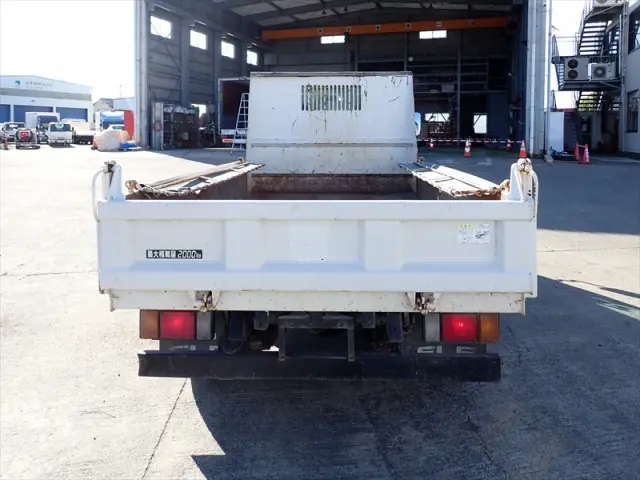 いすゞ エルフ SKG-NJR85AN(2WD)の写真5