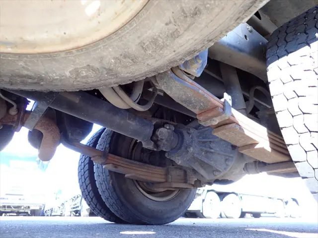 いすゞ エルフ SKG-NJR85AN(2WD)の写真18