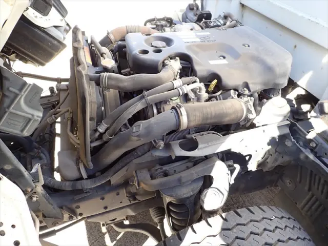 いすゞ エルフ SKG-NJR85AN(2WD)の写真29