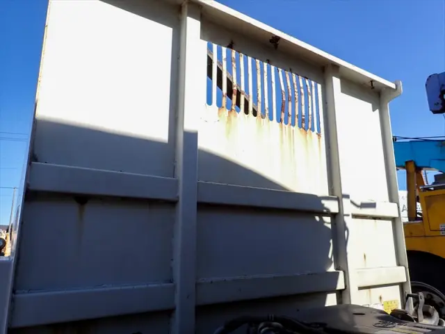 いすゞ エルフ SKG-NJR85AN(2WD)の写真33