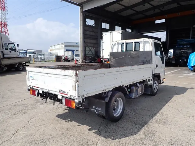 いすゞ エルフ TPG-NJR85A(2WD)の写真2