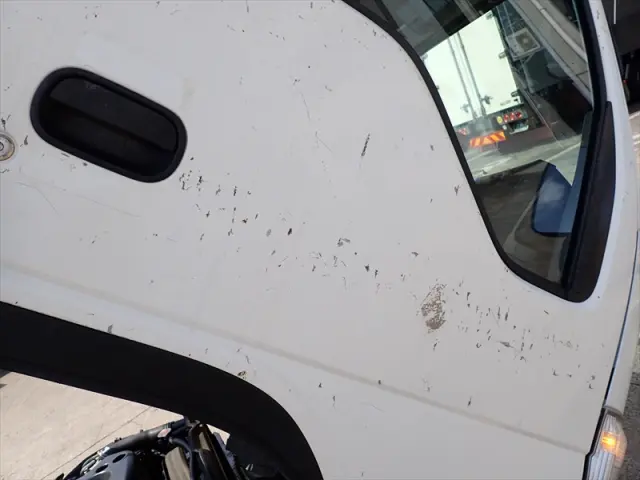 いすゞ エルフ TPG-NJR85A(2WD)の写真29