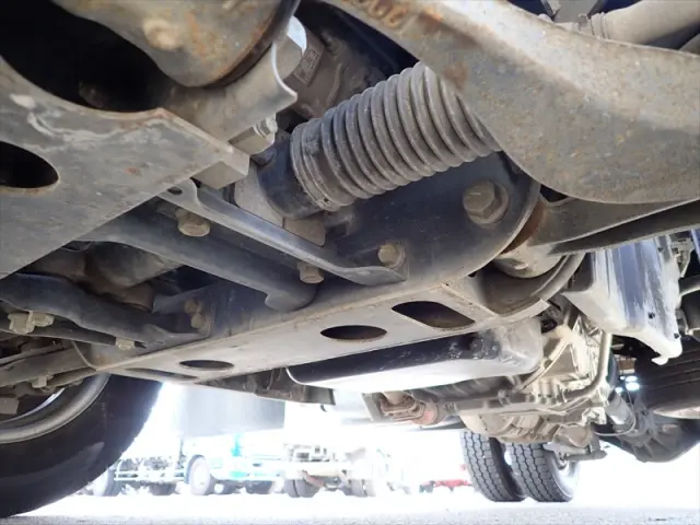 いすゞ エルフ TPG-NJR85A(2WD)の写真31