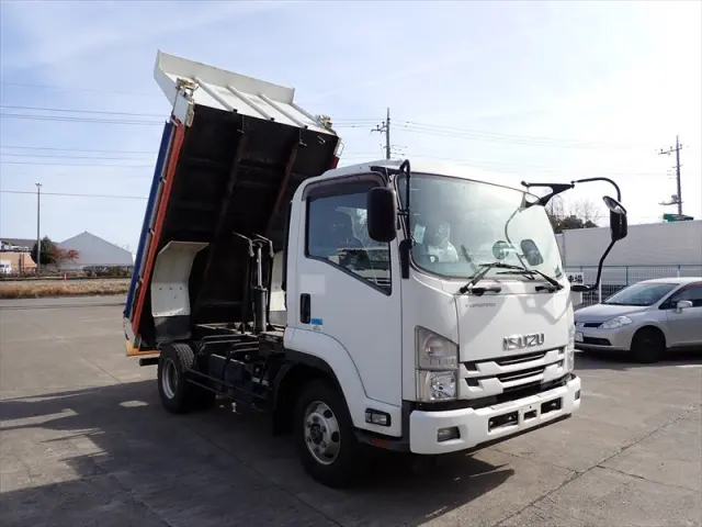 いすゞ フォワード 2PG-FRR90S1(2WD)の写真8