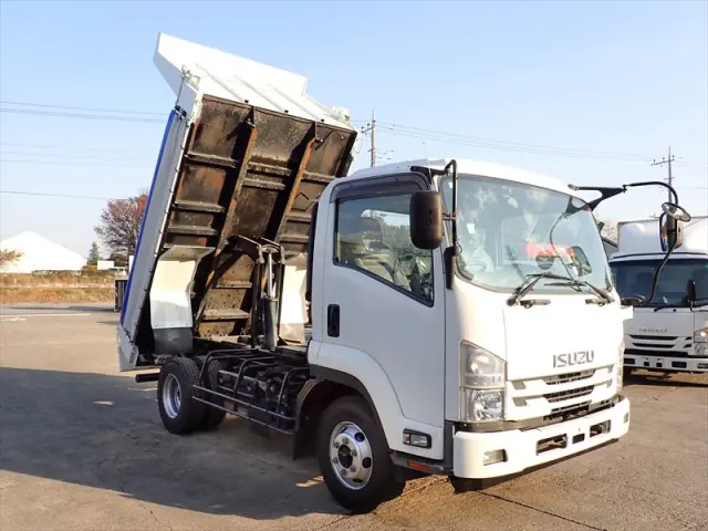 いすゞ フォワード 2PG-FRR90S1(2WD)の写真8