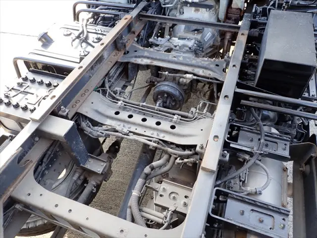 いすゞ フォワード 2PG-FRR90S1(2WD)の写真14