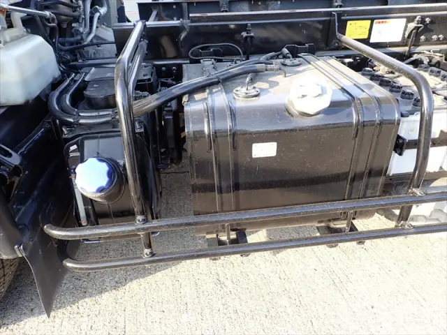 いすゞ フォワード 2PG-FRR90S1(2WD)の写真17