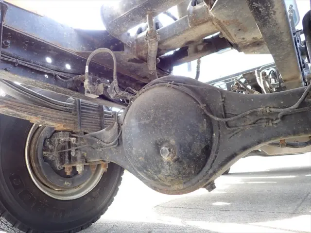 いすゞ フォワード 2PG-FRR90S1(2WD)の写真21