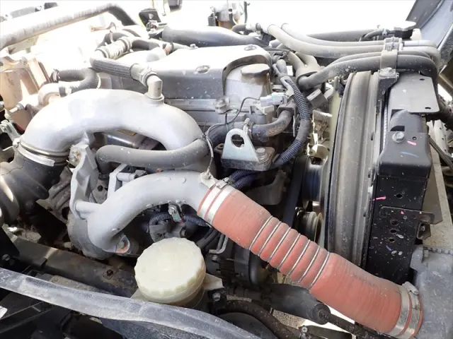 いすゞ フォワード 2PG-FRR90S1(2WD)の写真27