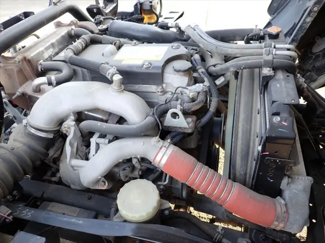 いすゞ フォワード 2PG-FRR90S1(2WD)の写真28