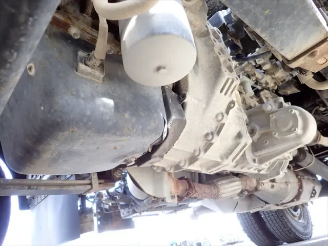 いすゞ フォワード 2PG-FRR90S1(2WD)の写真31