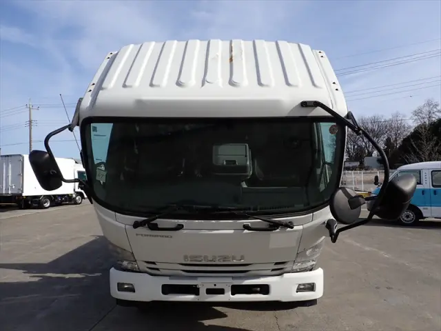 いすゞ フォワード 2PG-FRR90S1(2WD)の写真32